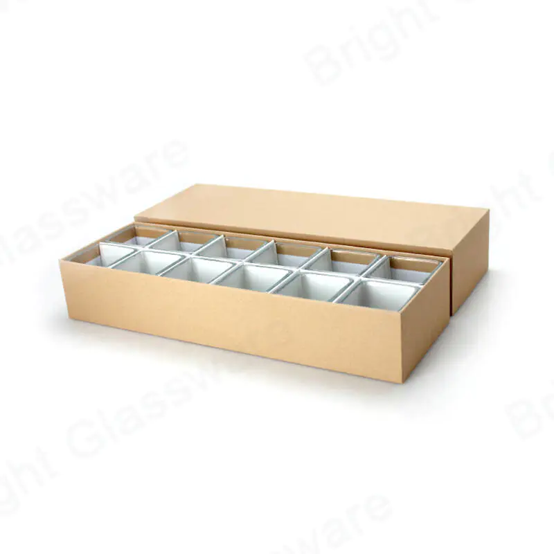 結婚式のためのクラフト紙包装箱と12個のミニ正方形のティーライトガラスキャンドルホルダーギフトセット