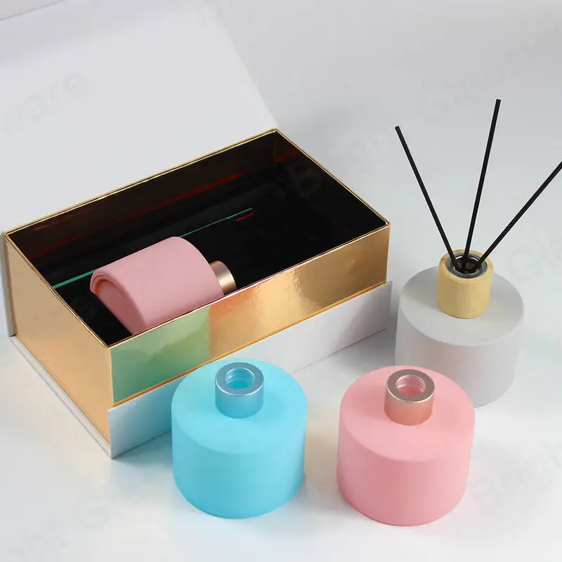  wholesale fancy empty 200ml new design colorful frosted diffuser bottle with cap and gift box