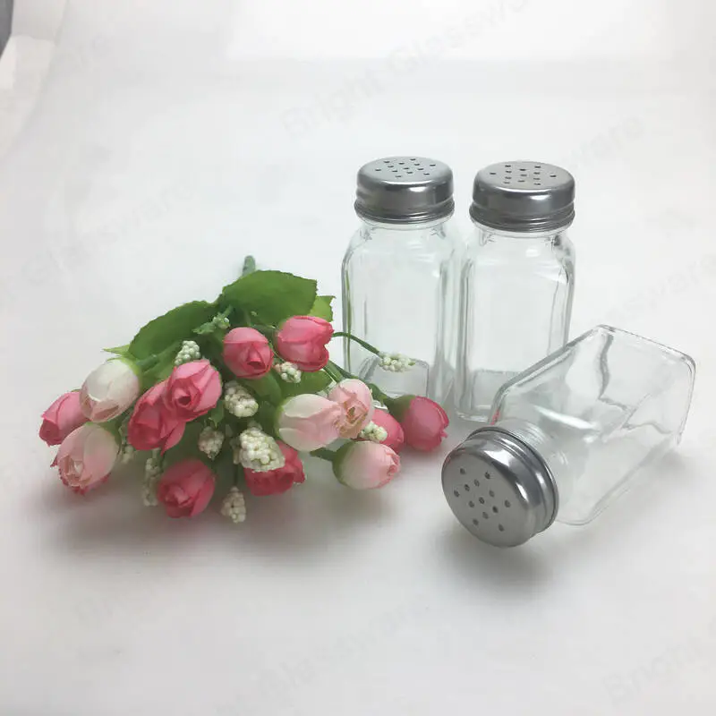 مربع الزجاج الملح والفلفل الهزازات التوابل جرة الزجاج زجاجة مجموعة البهارات مع غطاء معدني