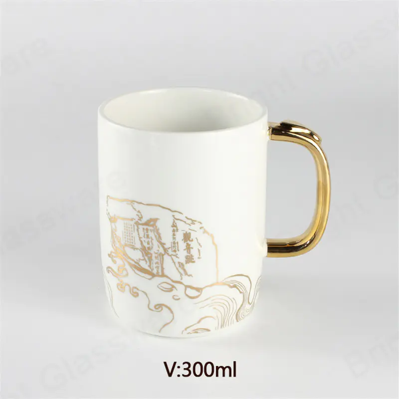 Logotipo de impresión personalizado Porcelana Leche de desayuno 300ml Vaso de cerámica Taza de cerámica con mango de oro