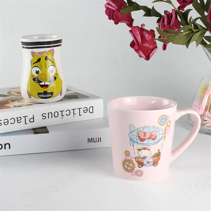Proveedor de China impresión gatito gato taza de porcelana taza de cerámica rosa para regalo de Navidad