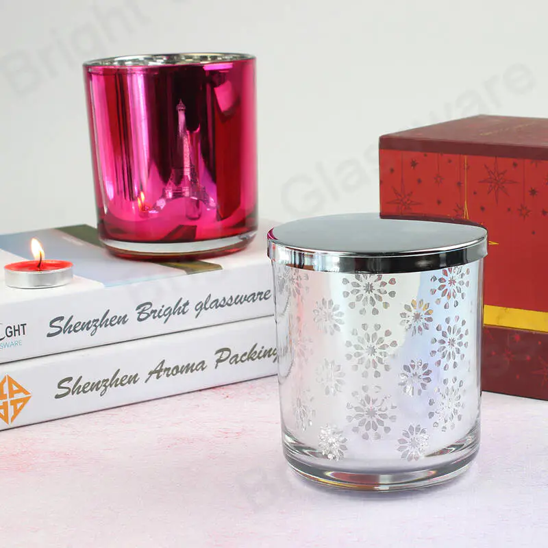 DIY独特的玻璃烛台圣诞蜡烛罐，用于家庭餐桌装饰