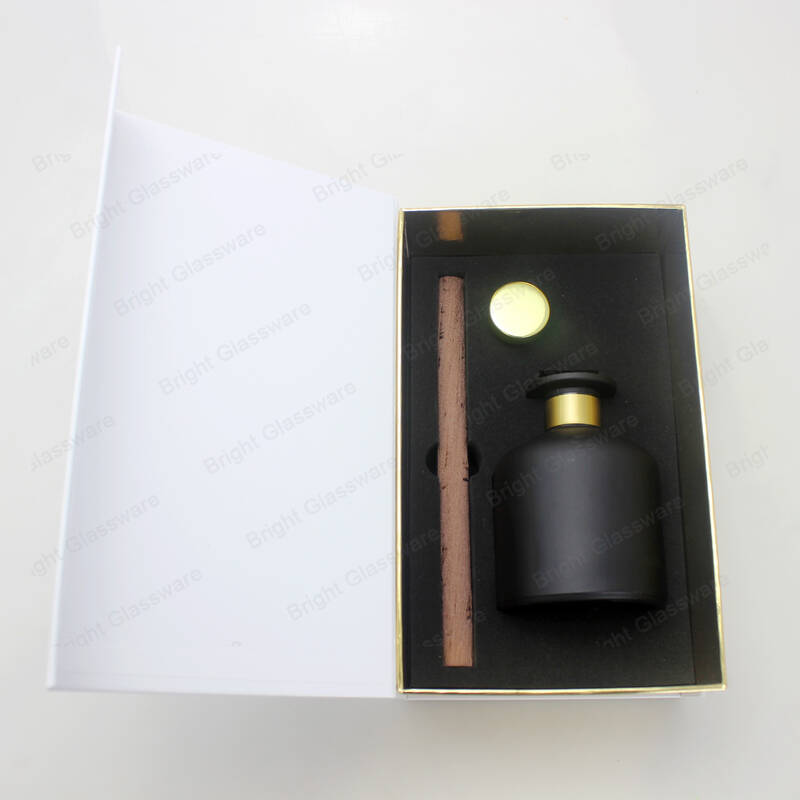 Big Belly Glass Matte Black Reed Diffuseur Bottle Set Cadeau Set avec boîte d’emballage de luxe et liège