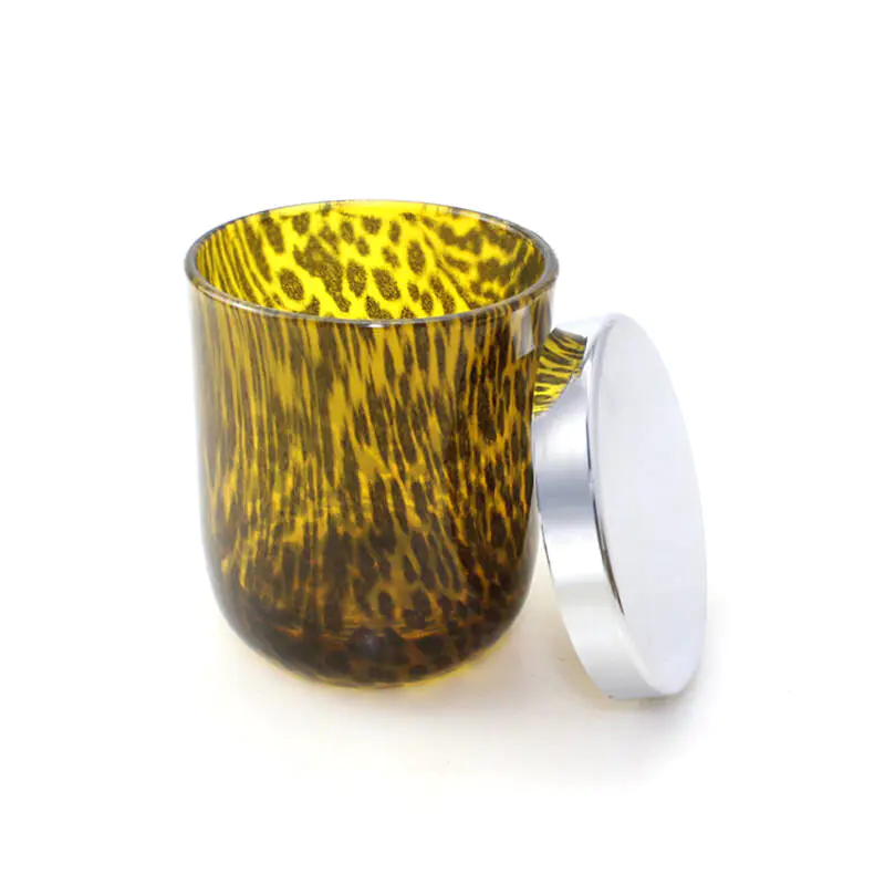 Unique bocal de bougie imprimé léopard en verre ambré avec couvercle en bois ou couvercle en métal