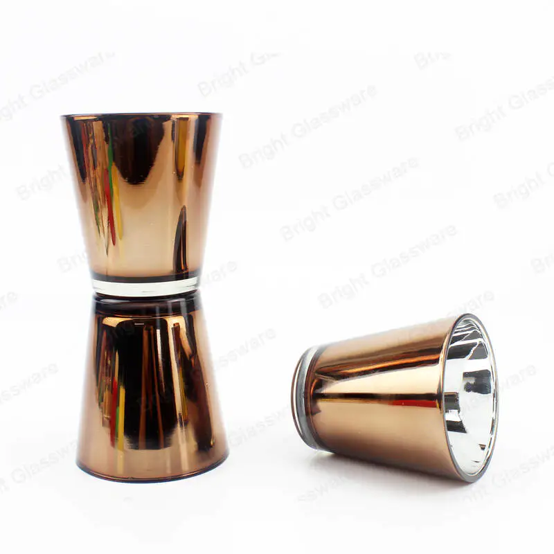 V形蜡烛罐棕色和银色玻璃烛台，用于家居装饰