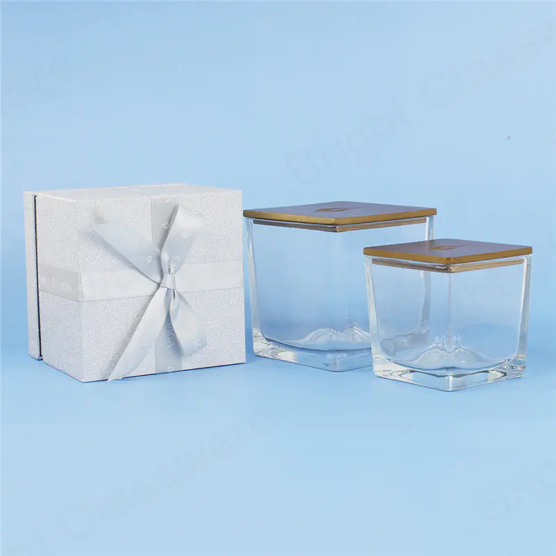 Feliz regalo de Navidad frascos de velas cuadradas de vidrio de lujo con tapas de madera y caja de embalaje