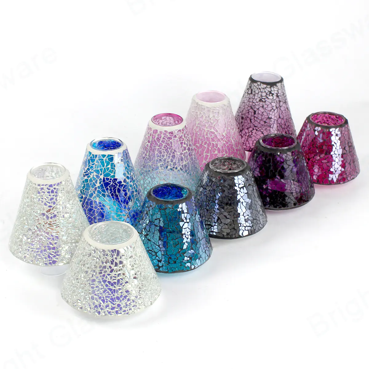 五颜六色的彩色玻璃马赛克灯罩，用于户外花园家居装饰