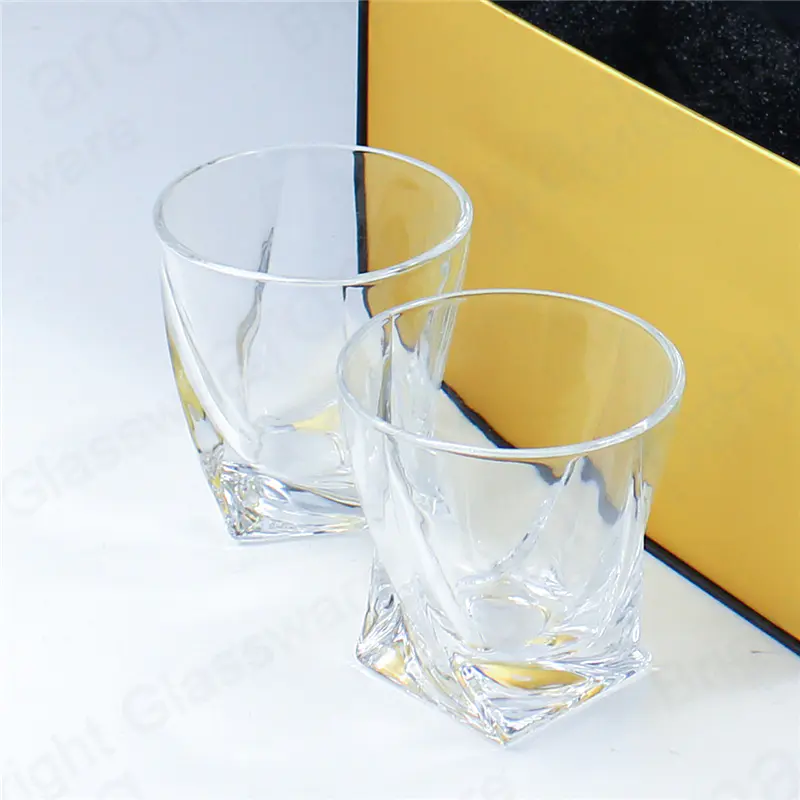 Ensemble cadeau de verre en cristal de whisky avec boîte d’emballage