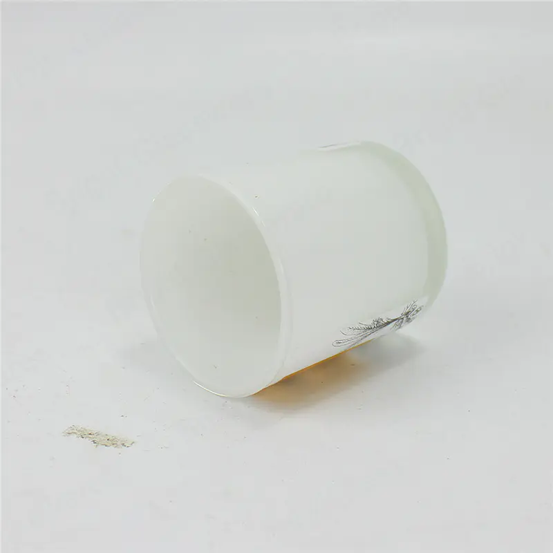 Пользовательские этикетки: пустые сосуды для свечей из белого стекла с крышками