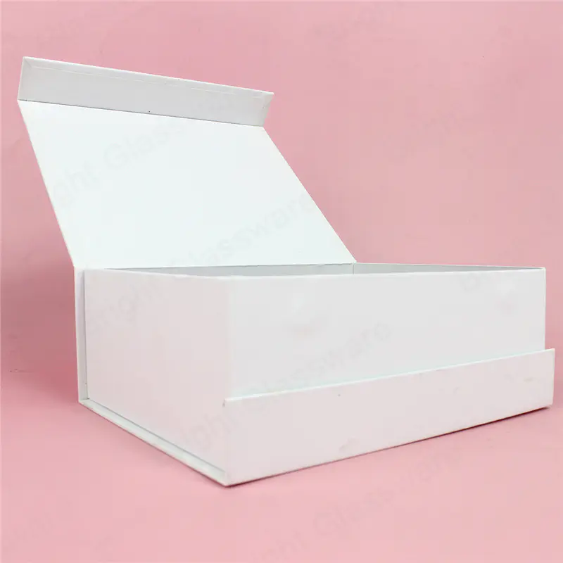 élégante boîte à bougies magnétique rigide en forme de livre blanc avec insert EVA pour pot de bougie