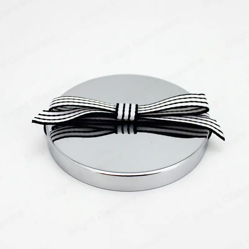 Newest customized sizes silver metal lid for candle glass jars with ribbon