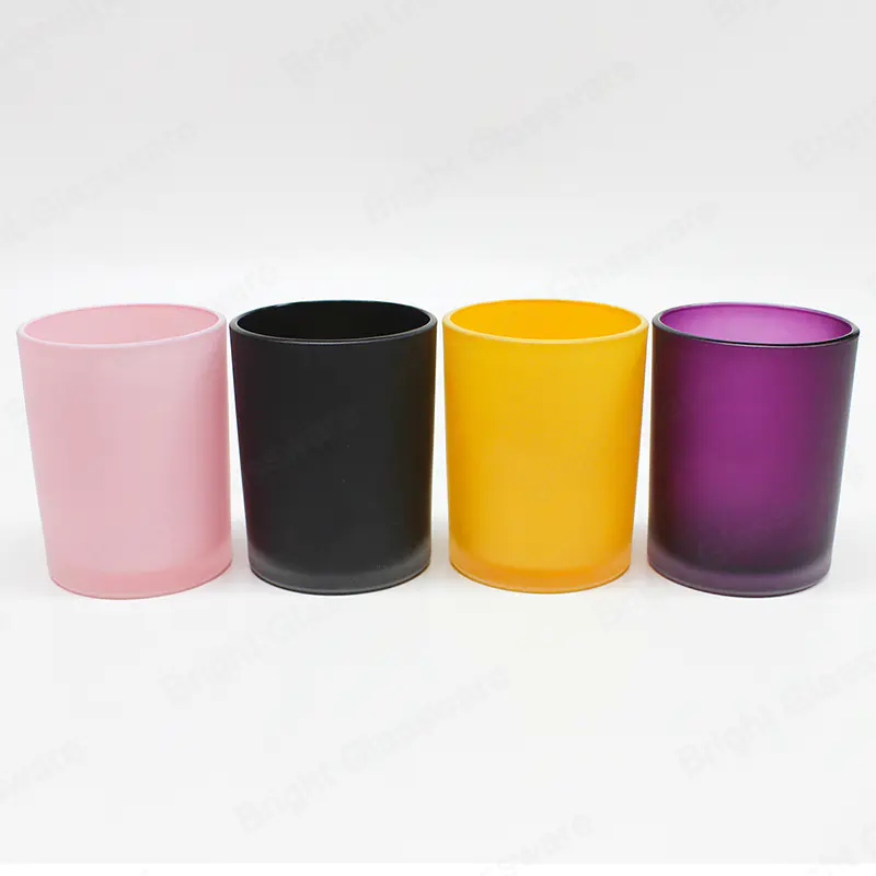 Frascos de velas de vidrio negro púrpura púrpura esmerilado con tapas de madera de bambú metálico