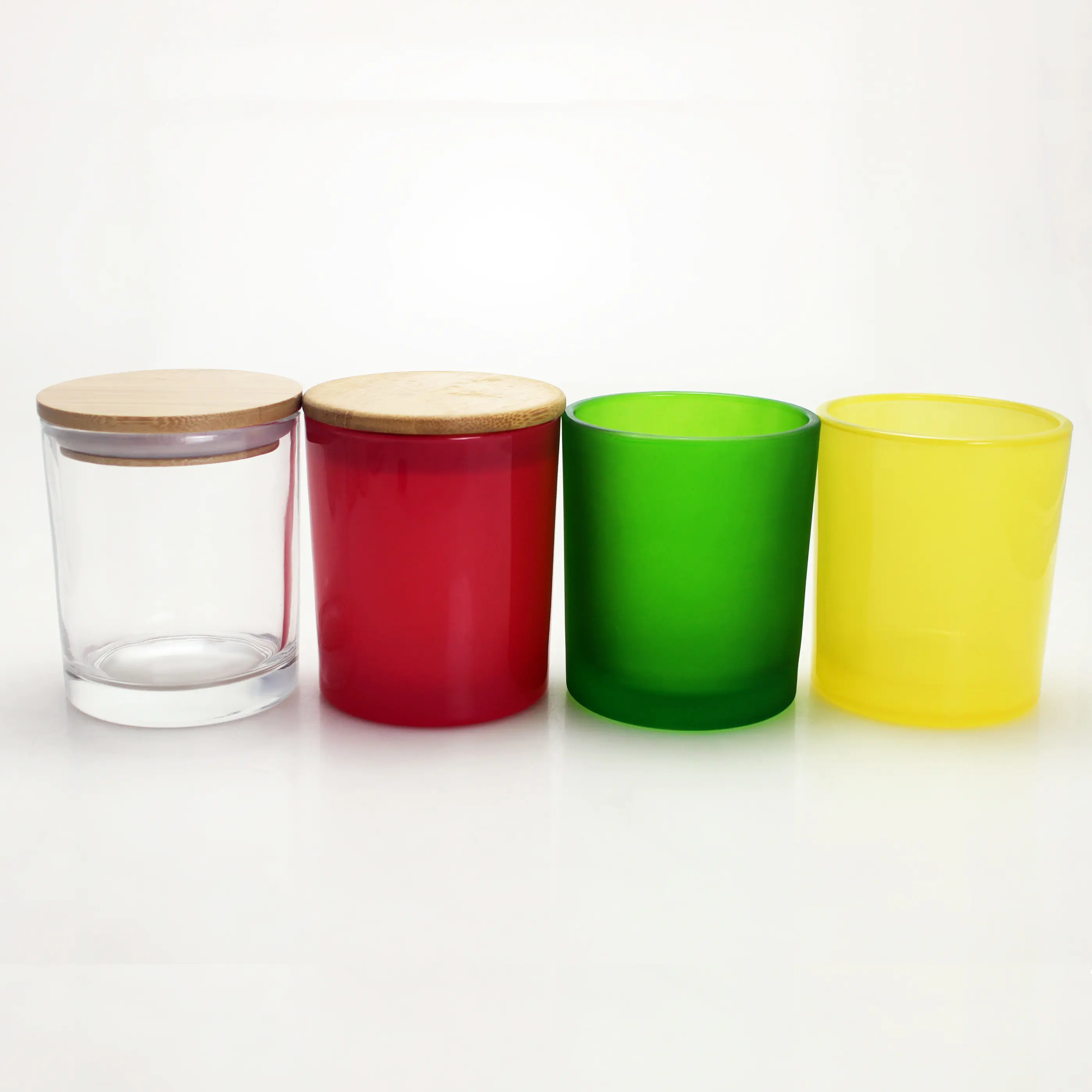 定制喷涂彩色圆形空哑光玻璃杯烛台用于装饰