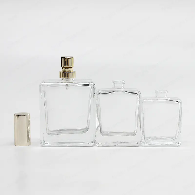 Botellas de perfume vacías al por mayor Botella de vidrio cuadrada ecológica con cabezal de pulverización