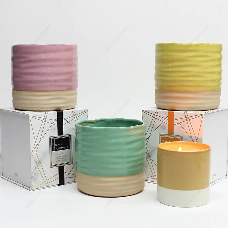Бесплатный образец для тисненой желтой, зеленой, розовой керамической банки для свечей с коробкой