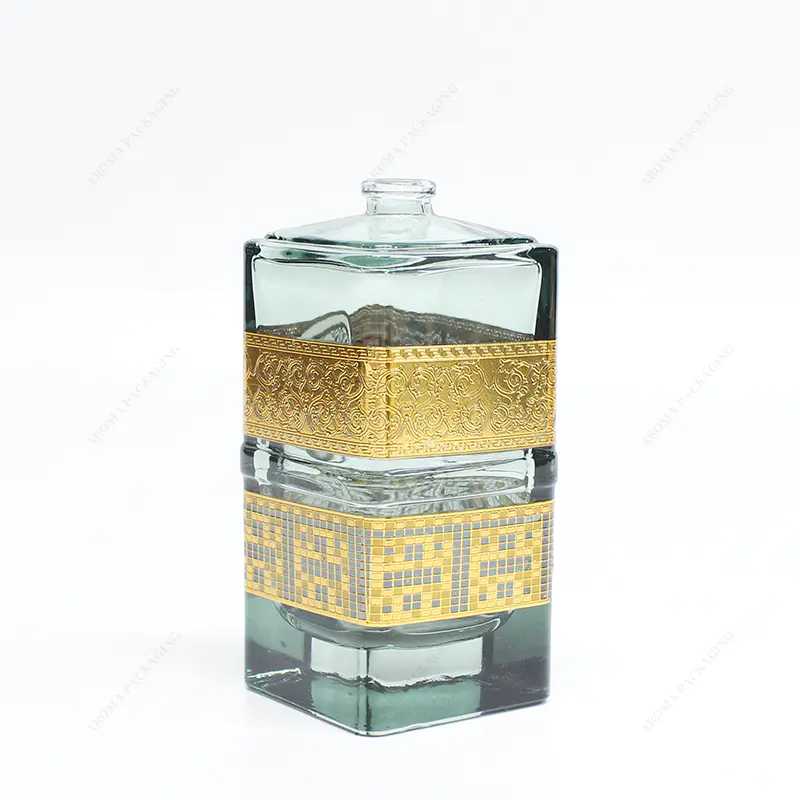 Muestra gratis 100ml 120ml patrón personalizado transparente botella de perfume de vidrio negro para el cuidado de la piel