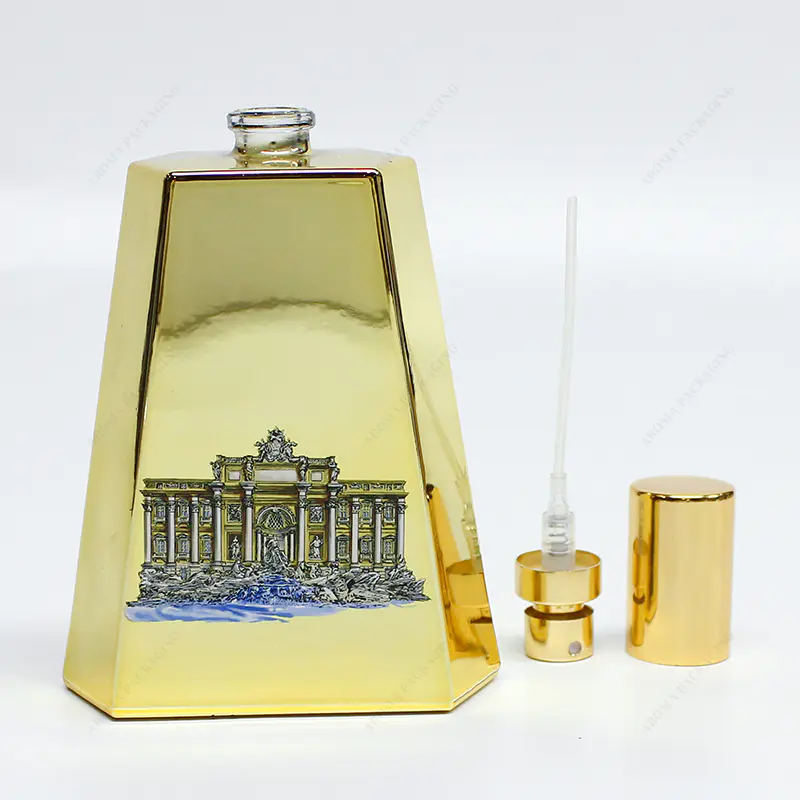 Sello de muestra gratis patrón personalizado botella de perfume de vidrio de oro con bomba para la piel