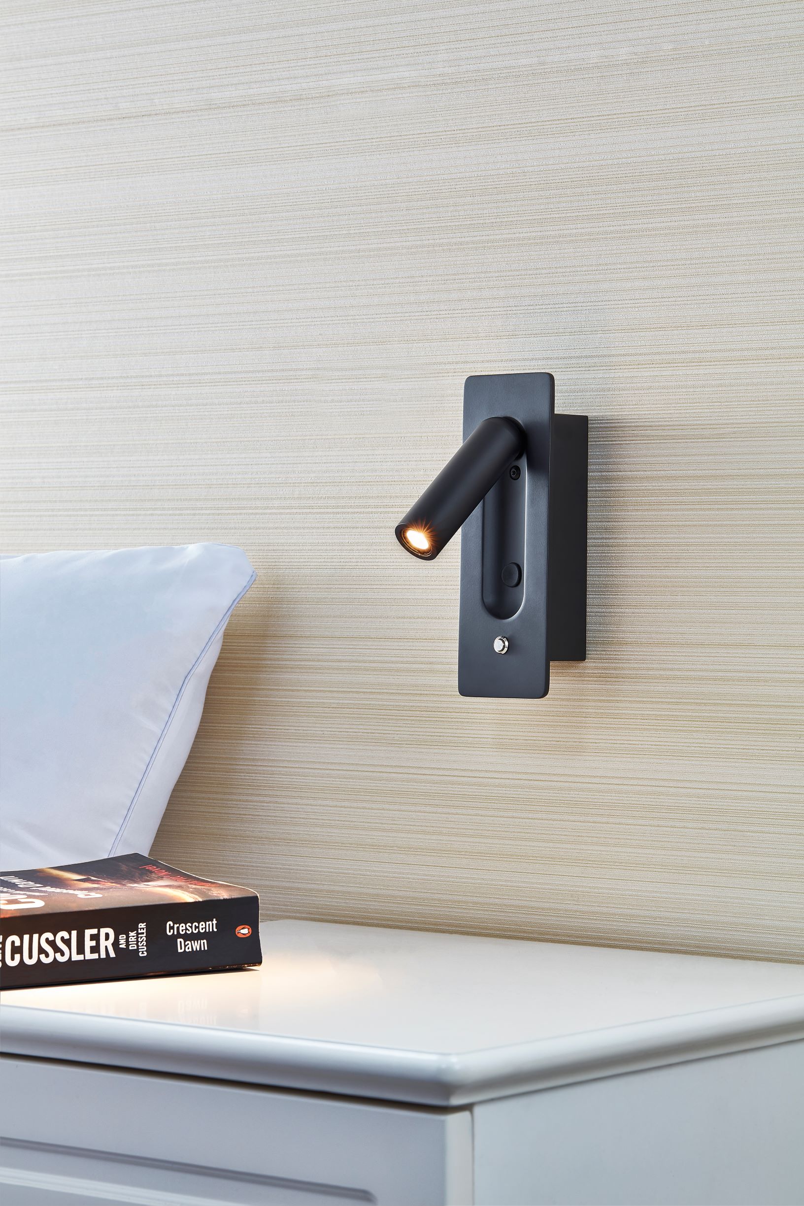 1890 Page Wall Lamp + Button Switch | Bedside Lamp