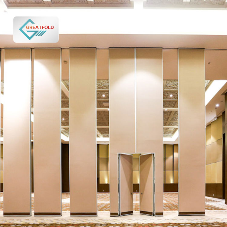 movable acoustic wall partition system