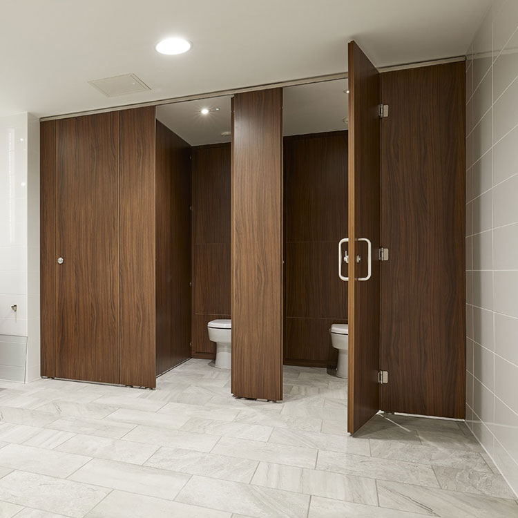 phenolic restroom partitions