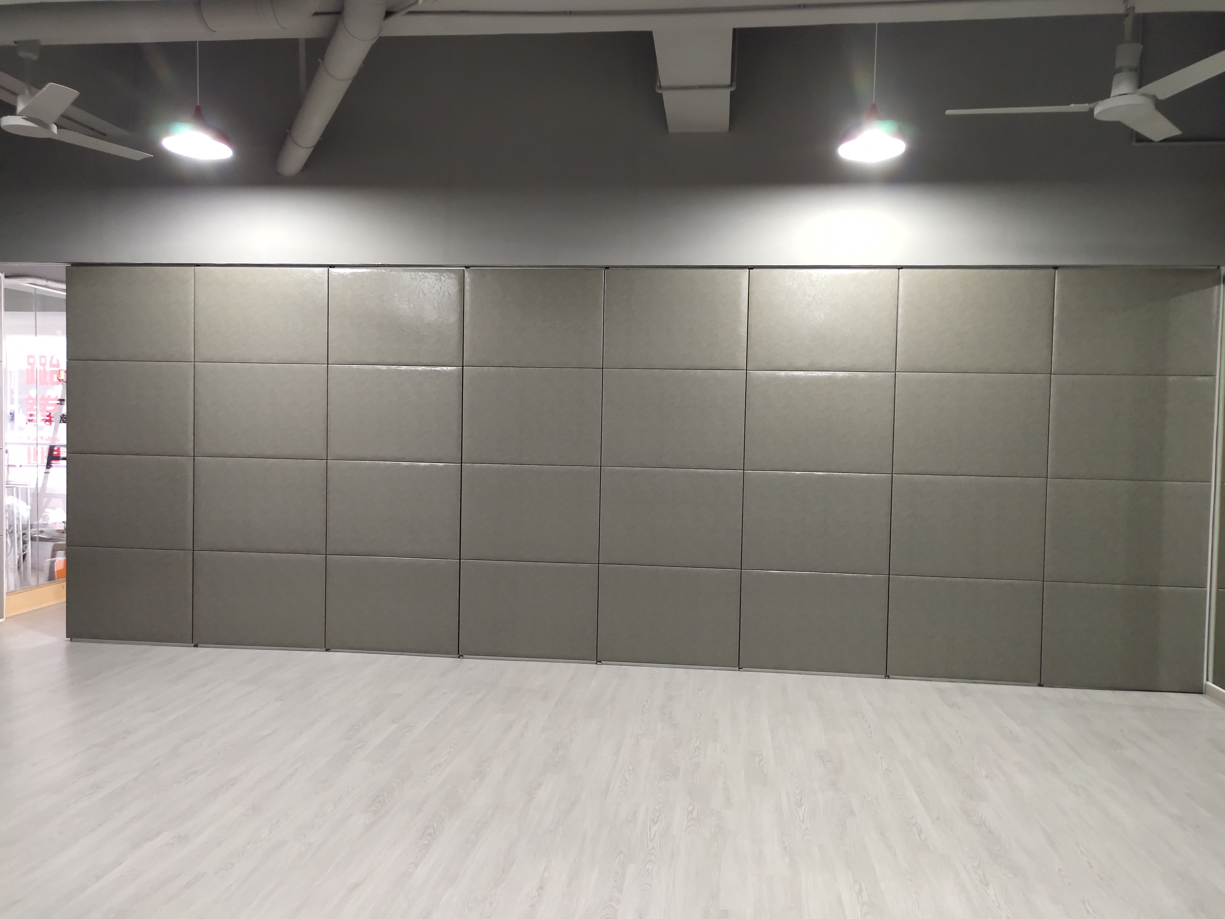 soundproof sliding folding wall partition