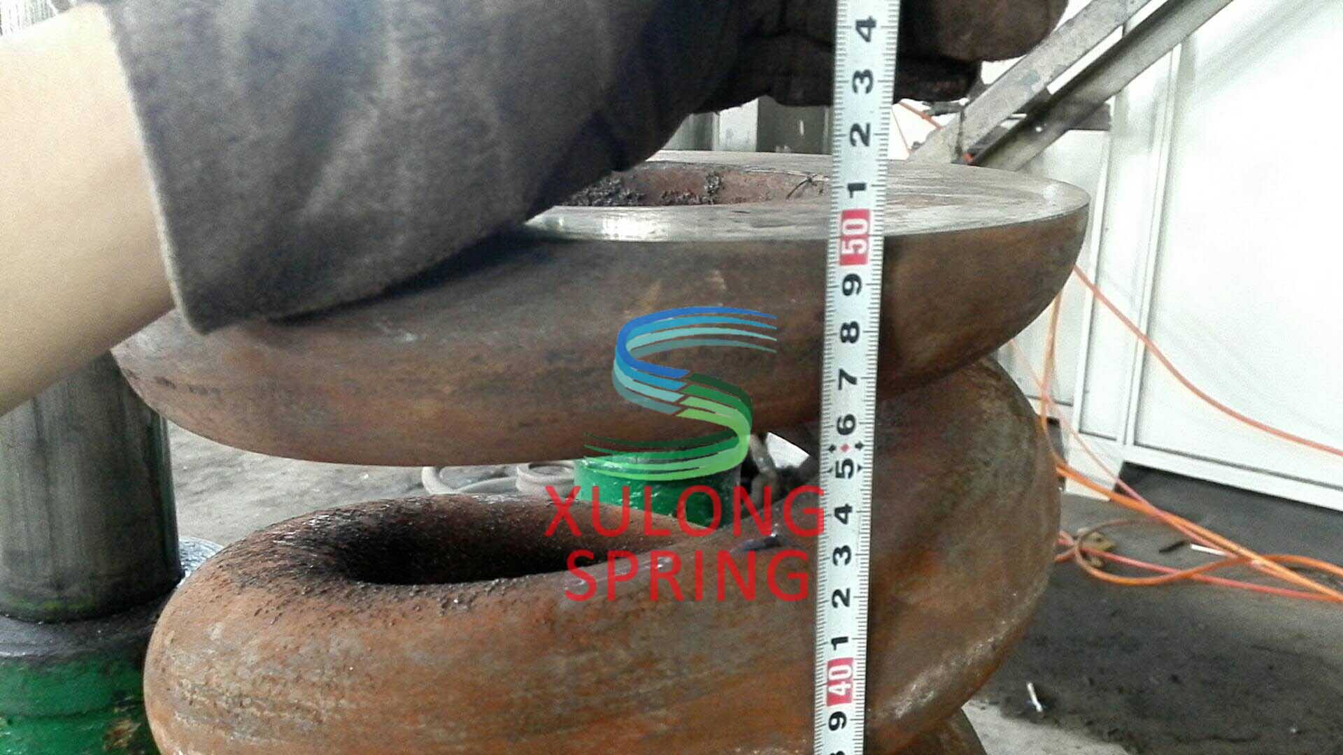 70mm hot roll compression spring with free length500mm