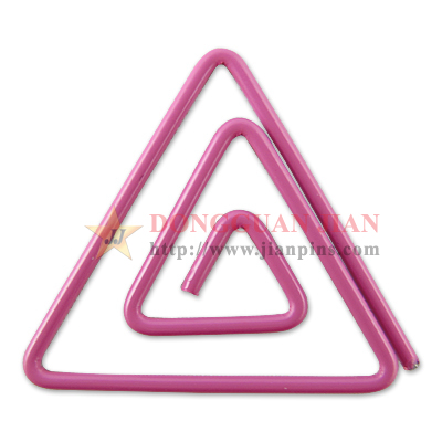 clips triangulares