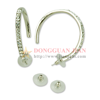 earring perhiasan