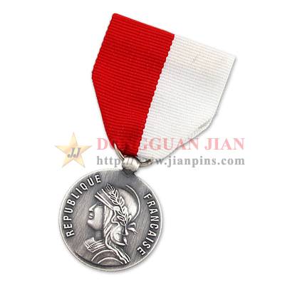Medalla Militar