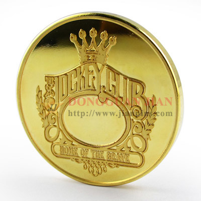 Moneda de oro falsa en forma de espejo