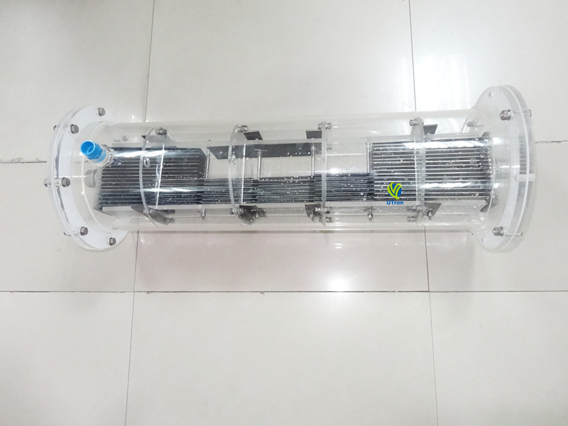 Титановый электролизер 500 г/ч для очистки больничных сточных вод