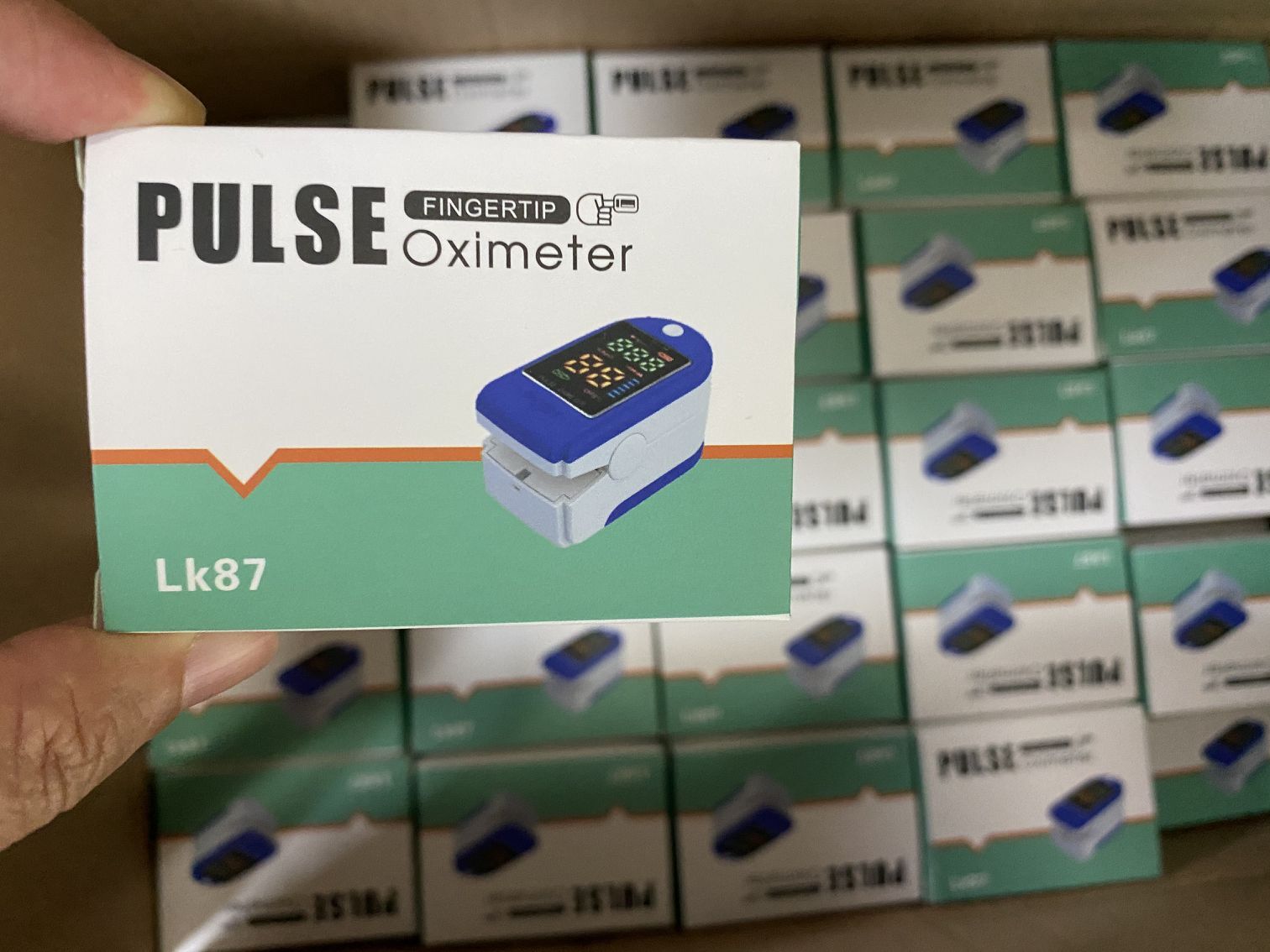 pulse oximeter SpO2 oxy meter fingertip LK87