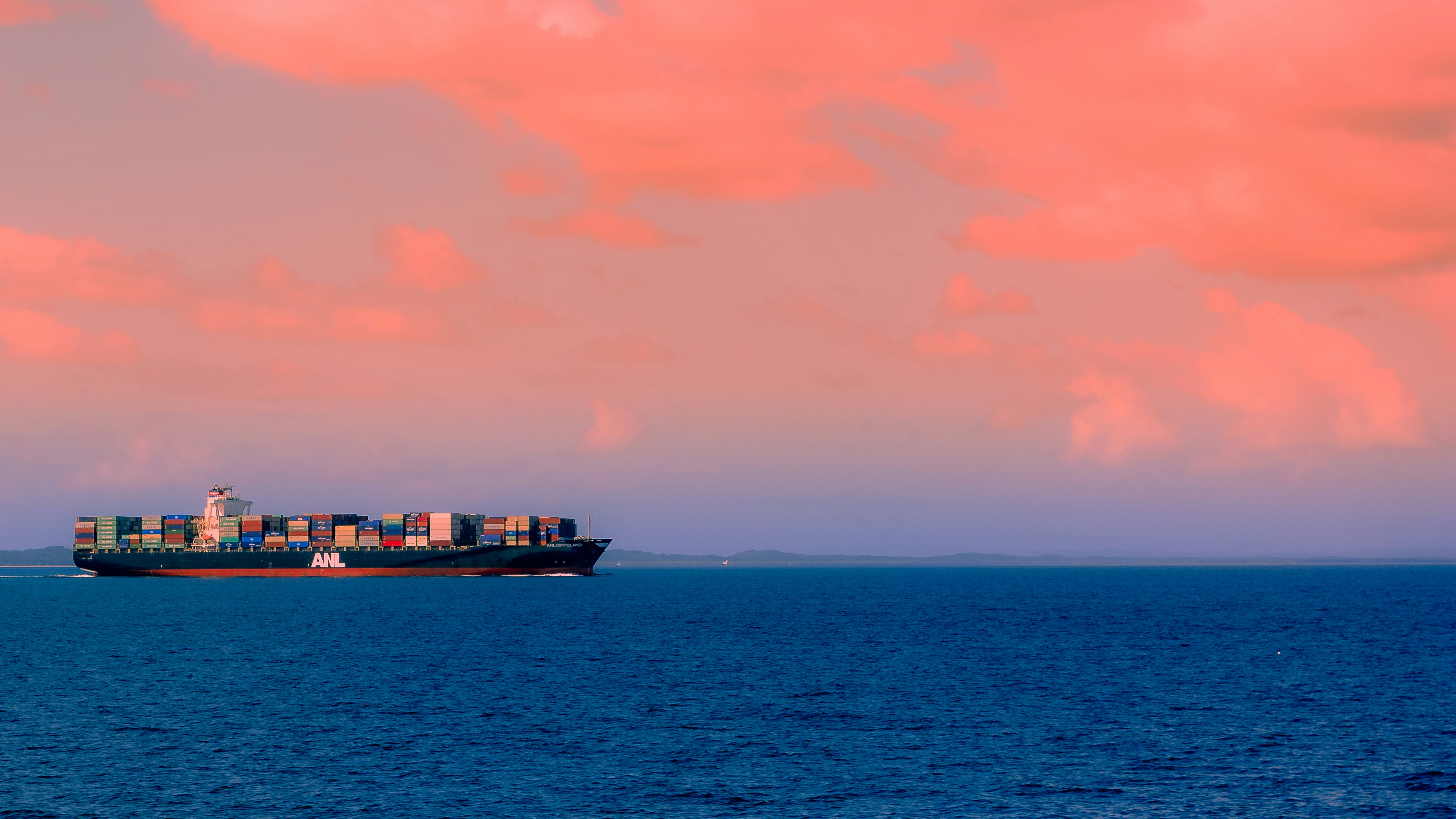Navigating the Complexities of Overseas Shipping: Tips for Ecommerce Businesses
