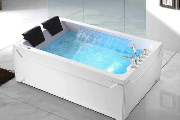  Massage Bathtub Acrylic Whirlpool Massage M1813-D