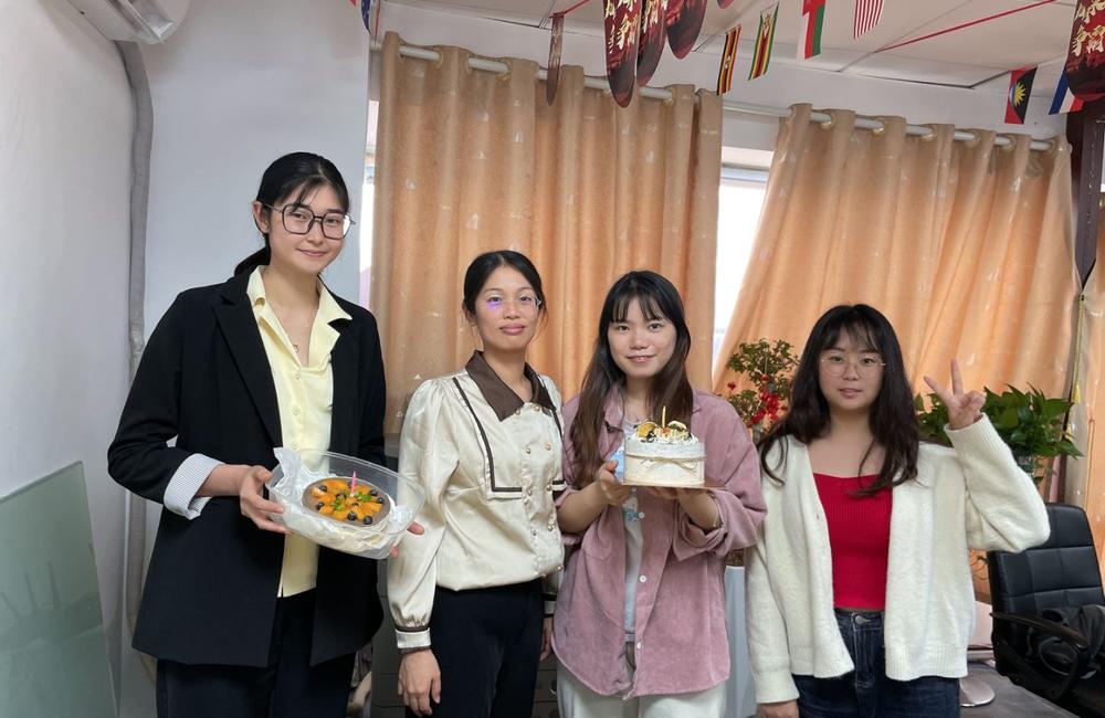 May Employee Birthday Party of Guose Company