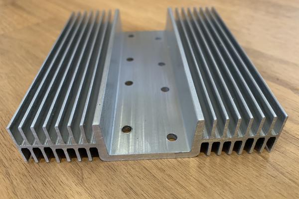 Why use aluminum instead of copper for heatsink?