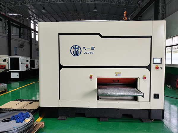 Máquina niveladora de piezas de acero de alta resistencia hecha en China