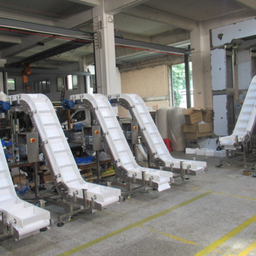 heat resistant conveyor belt | Inclined Conveyor Belt