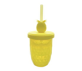 TT095 Pineapple shape drinking cup | silicone cups with lids