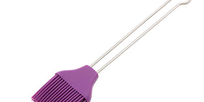 Are kitchen silicone brushes dangerous?