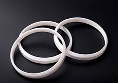 Anéis de copo de tinta cerâmica: aumentando a precisão e a estabilidade na tampografia