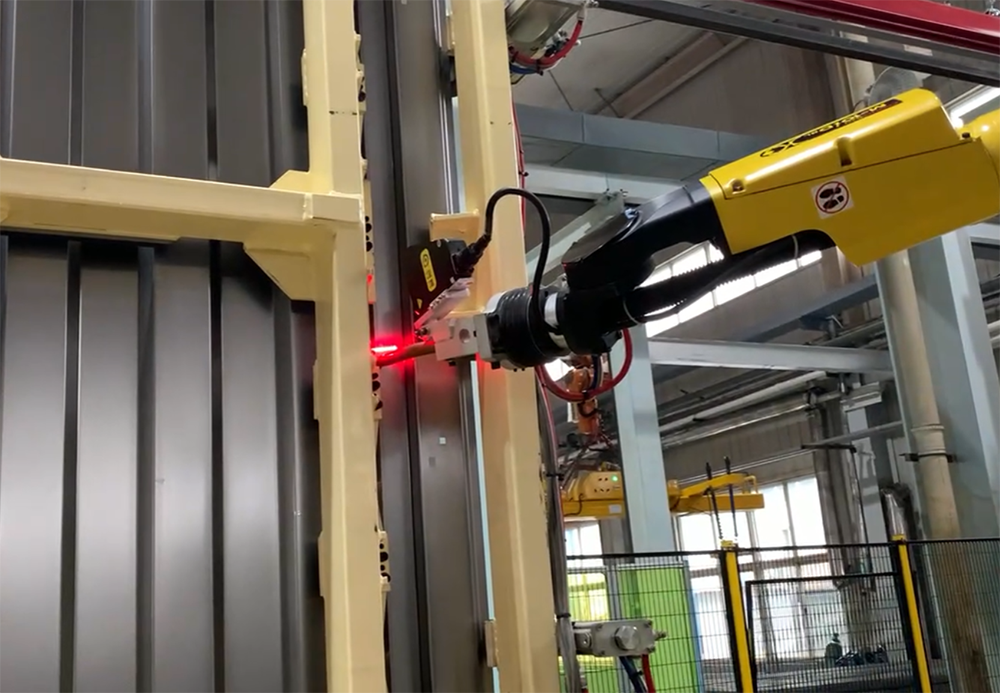 Strategies to Reduce Welding Robot Failure Rates in Industrial Automation