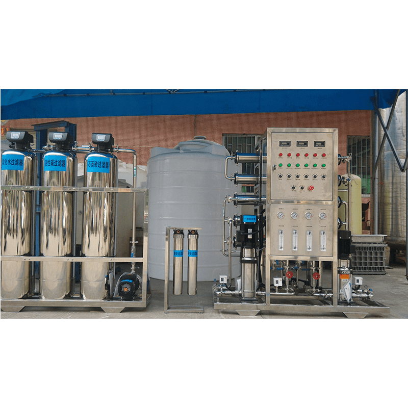 2000L RO attīrītāja filtra mašīna Rūpnieciskā RO filtra RO ūdens attīrīšanas iekārta