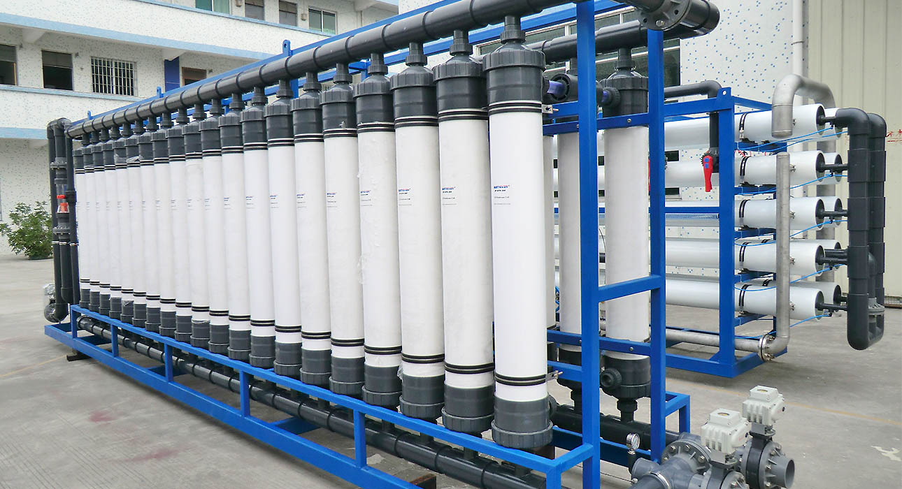 Ultrafiltration 100T + Osmose inverse 70T