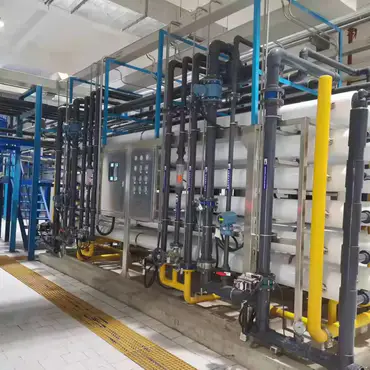 30T Peralatan reverse osmosis industri besar pemurnian desalinasi air