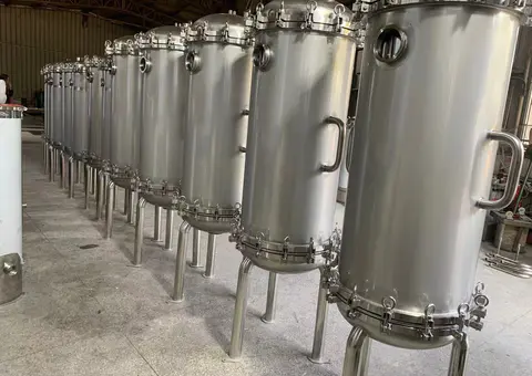 What are the advantages of customized filter tank?