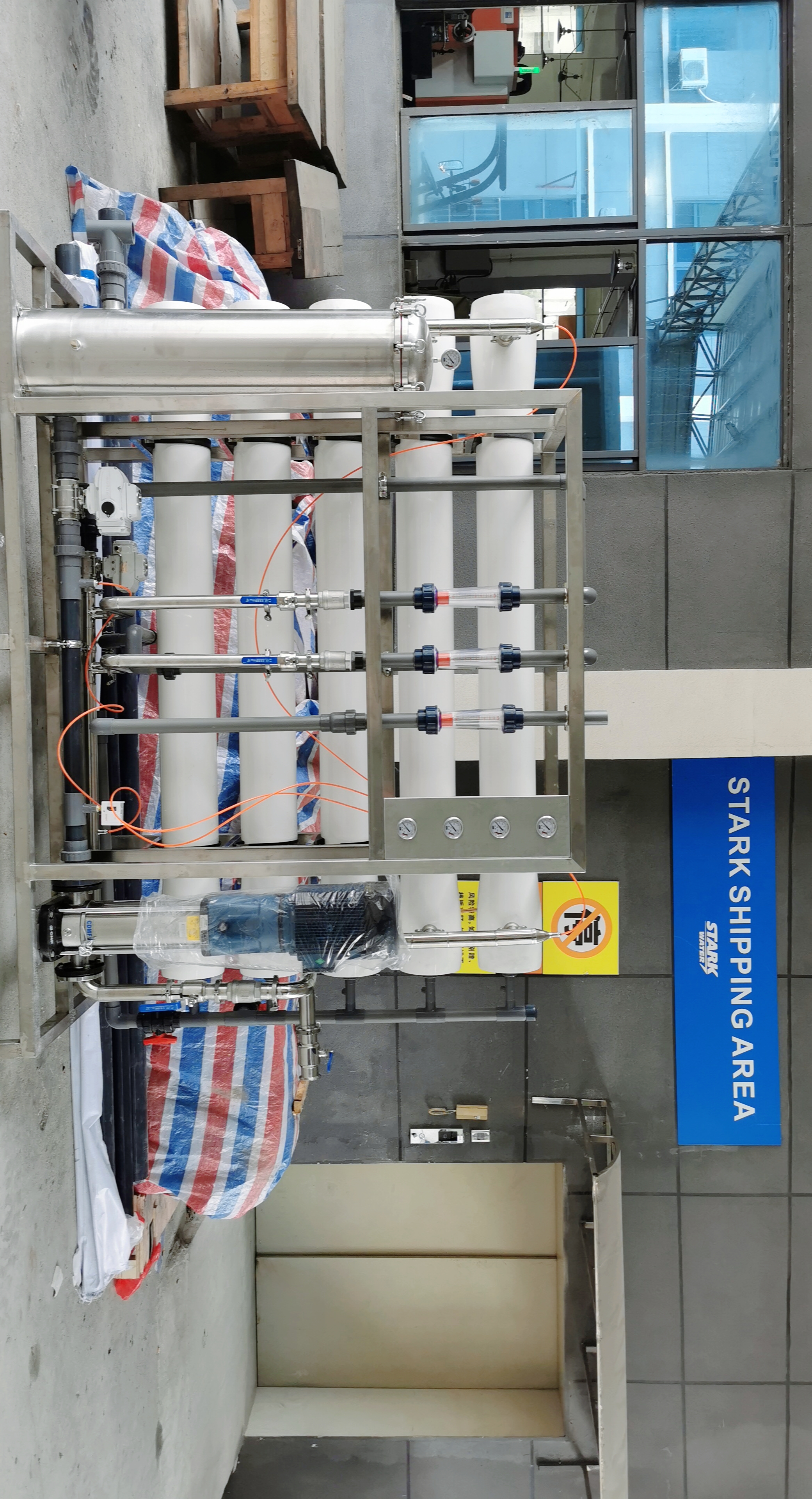 10T RO System Avsalting Vannbehandling FabrikkForsyning Drikkevann Rensemaskin Omvendt Osmose Utstyr