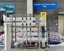 10T RO sistēma Atsāļošanas ūdens attīrīšanas rūpnīcas apgāde Dzeramā ūdens attīrīšanas mašīna Reversās osmozes iekārtas