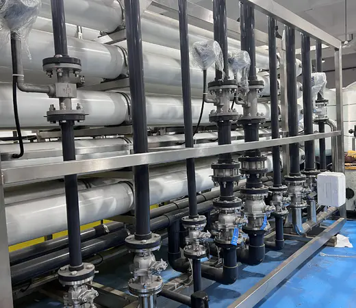 STK Odm 30T Rustfrit stål Rent vand udstyr Havvandsrensning Bedste omvendt osmosesystem Kemisk vandbehandlingsanlæg