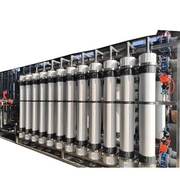 Các nhà cung cấp Trung Quốc Thiết bị siêu lọc 4T / H Hệ thống thẩm thấu ngược 2T / H để xử lý nước